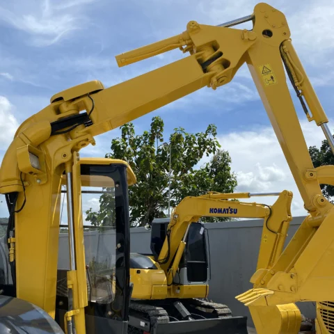 Komatsu PC30UU-3 11910 Import Ex.Japan - Gambar 18