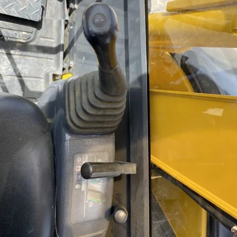 Komatsu PC30UU-3 11910 Import Ex.Japan - Gambar 22