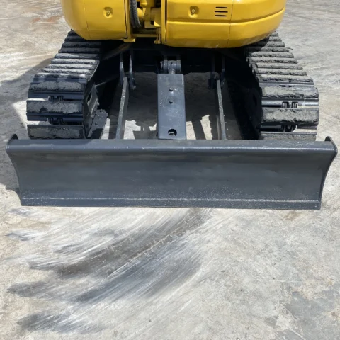 Komatsu PC30UU-3 11910 Import Ex.Japan - Gambar 4