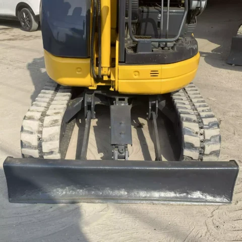 Komatsu PC30UU-3 14090 Import Ex.Japan - Gambar 4